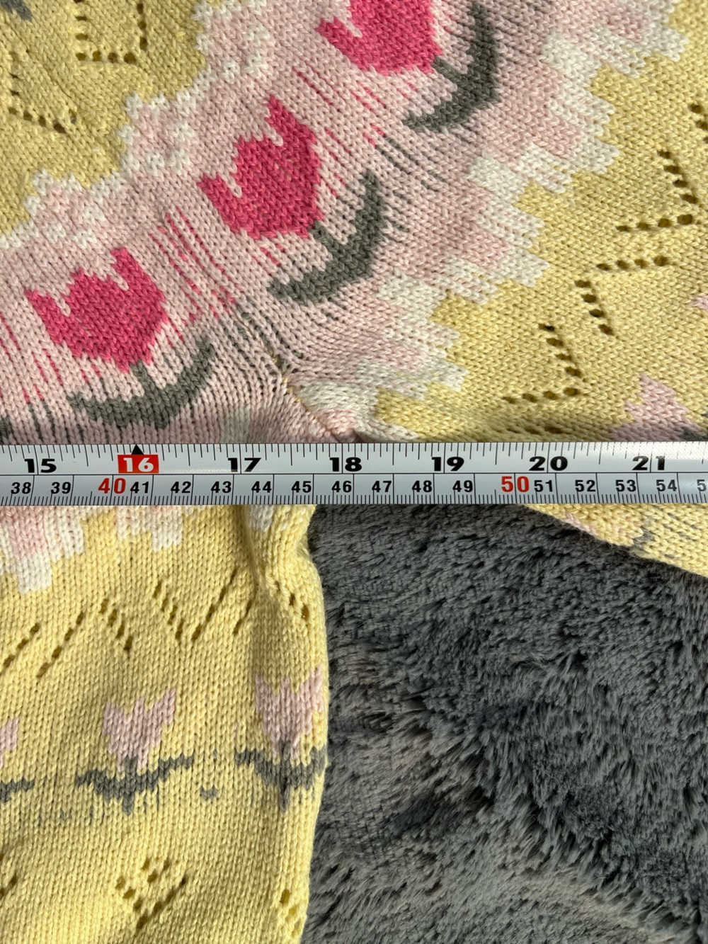 Freshman 1996 Pastel Yellow Floral Fair Isle Cropped Cardigan - Picture 7 of 9